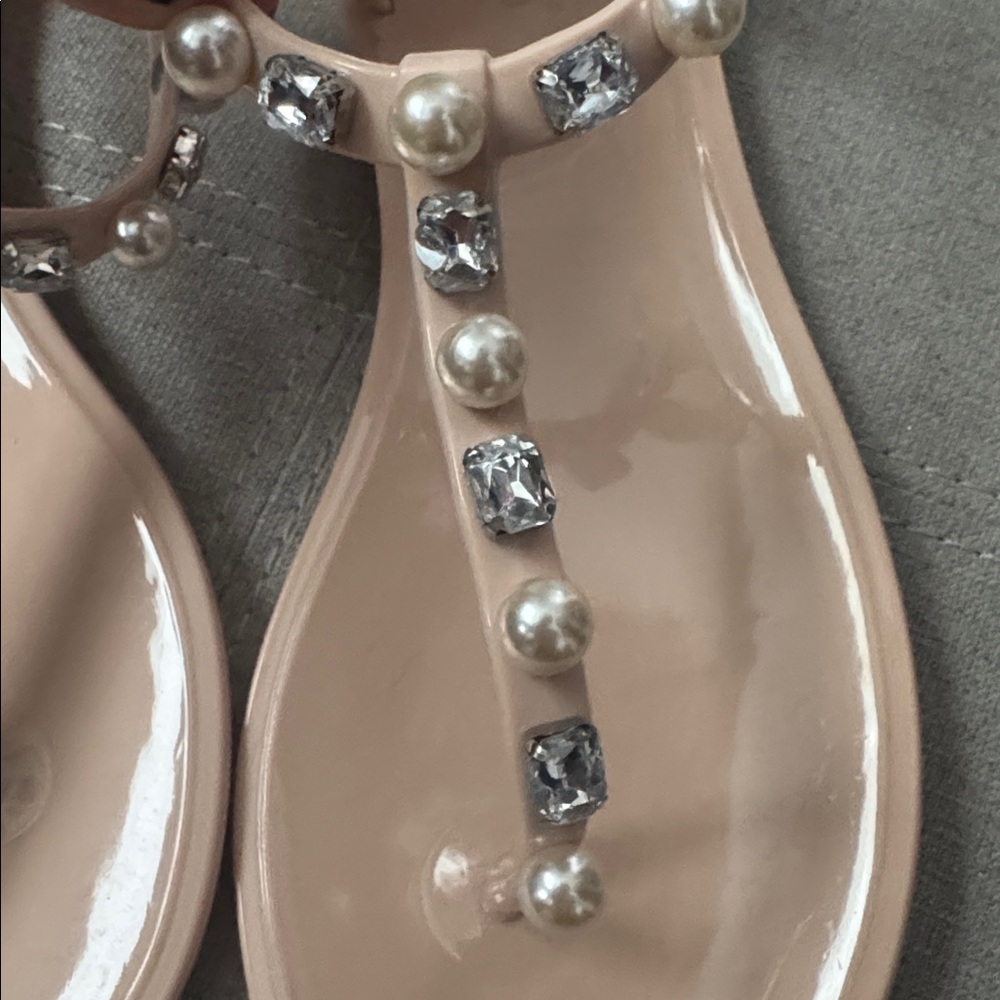 NEW VENUS Blush Jellies Sandals with Pearl and Jewel Accents Sz10